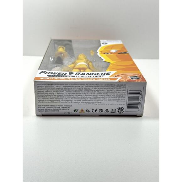 Hasbro Power Rangers Yellow Ranger Lighting Collection - Picture 10 of 12